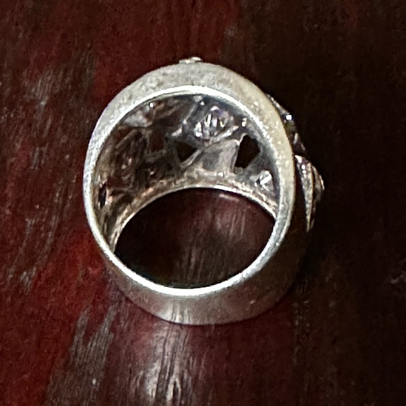 Silver and CZ Ring - Picture 4 of 6
